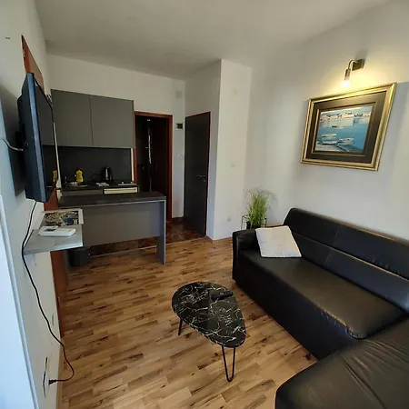 & Primavera * プーラ