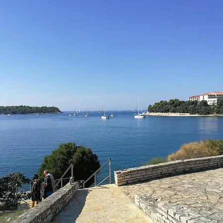 Apartman Holiday & Primavera