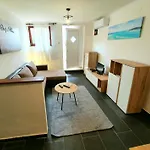 Holiday & Primavera Apartment