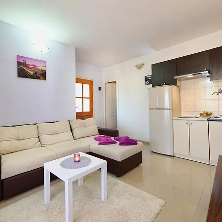 Apartament & Primavera