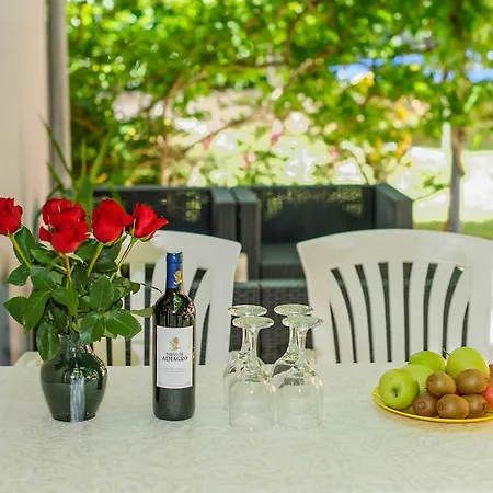 Apartament & Primavera *