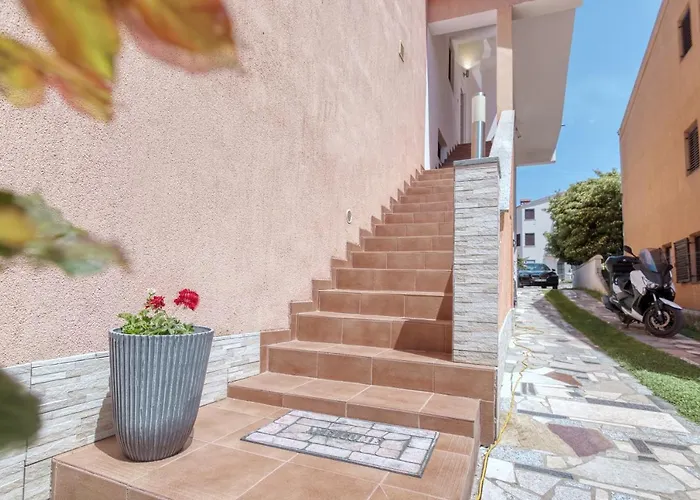 & Primavera Апартаменти