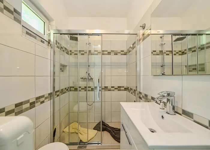 & Primavera Пула