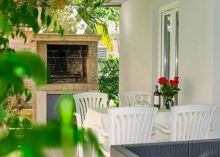 & Primavera Пула