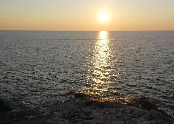 Holiday & Primavera Apartment